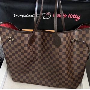 Authentic Louis Vuitton Neverful GM